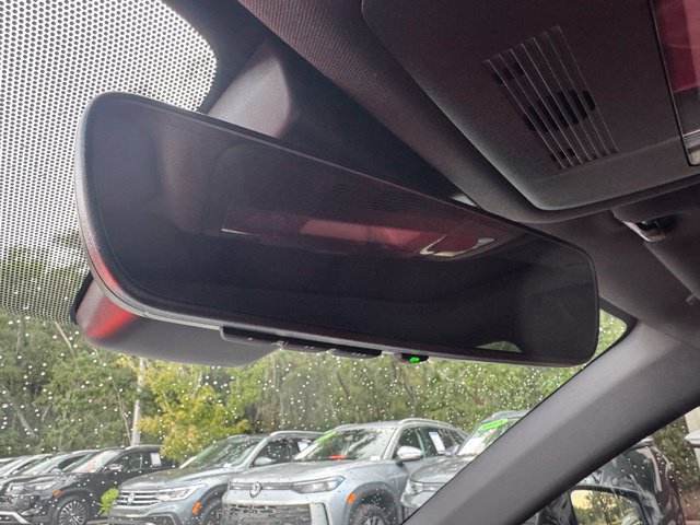 Used 2022 Lexus IS 500 w/ Accessory Package 2 RWD image 36
