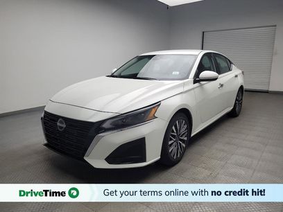 Used 2023 Nissan Altima 2.5 SV