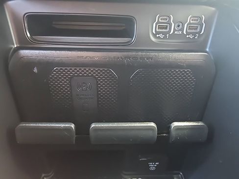Used 2022 RAM 1500 Limited AWD/4WD image 31