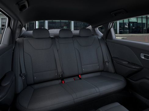 New 2026 Kia K4 LXS FWD image 17