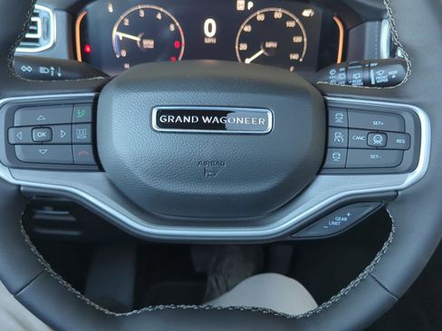 New 2026 Jeep Grand Wagoneer Limited AWD/4WD image 22