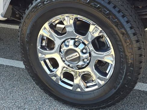 Used 2022 Ford F250 Lariat w/ Lariat Ultimate Package AWD/4WD image 13