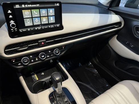 Used 2024 Honda HR-V EX-L image 24