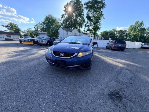 Used 2014 Honda Civic LX image 2