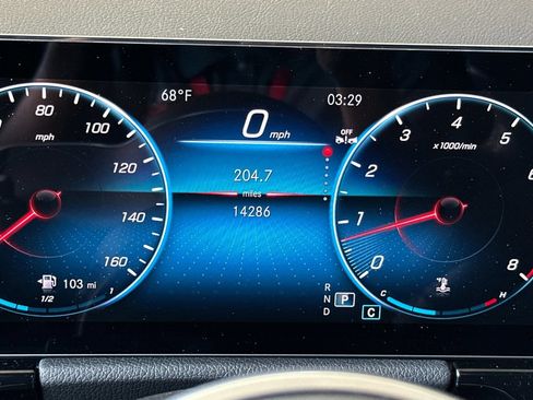Certified 2023 Mercedes-Benz GLA 250 4MATIC image 36