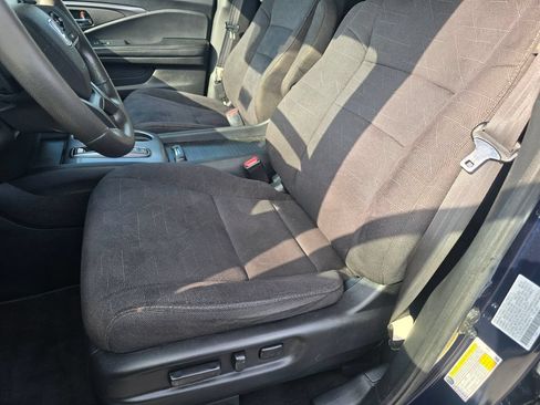 Used 2022 Honda Pilot Sport image 17