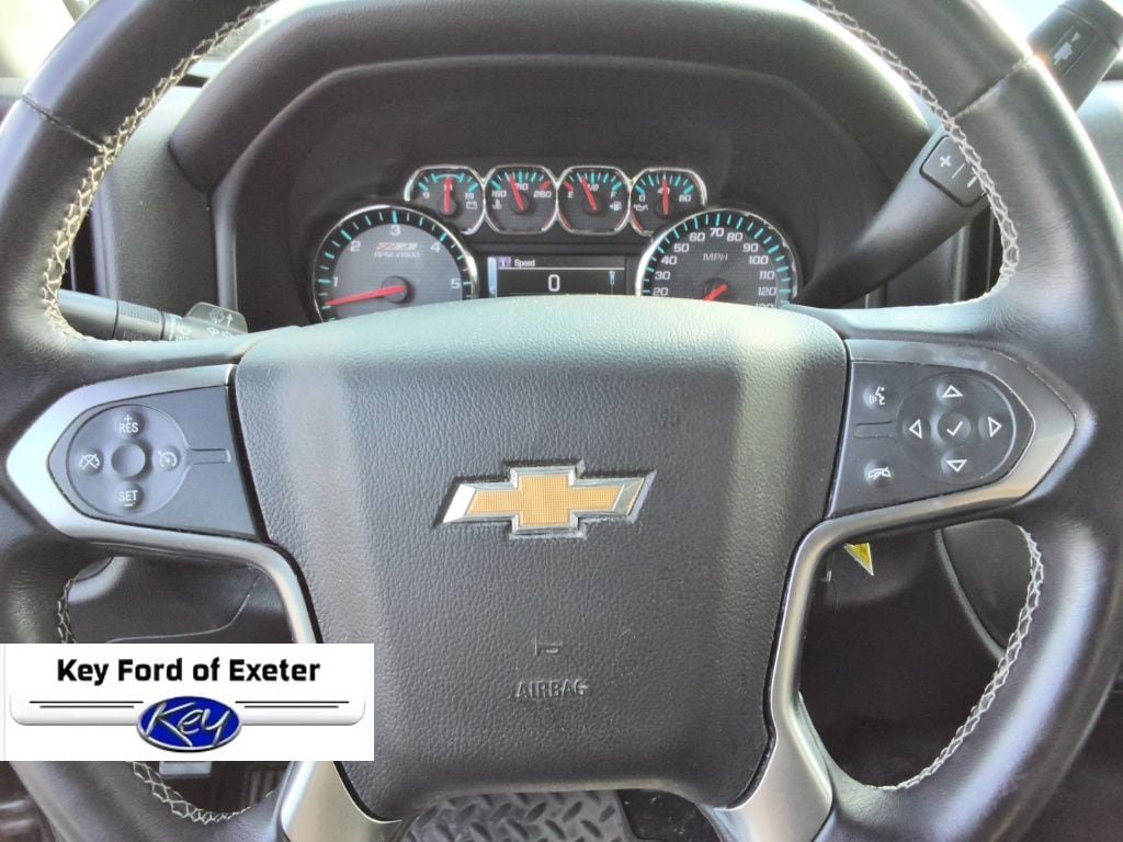Used 2017 Chevrolet Silverado 1500 LT w/ LT Convenience Package AWD/4WD image 20