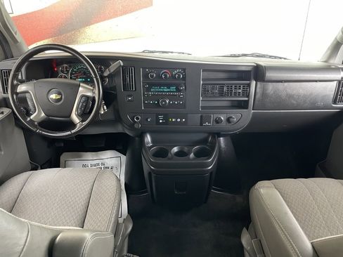 Used 2016 Chevrolet Express 3500 LT w/ LT Preferred Equipment Group image 20