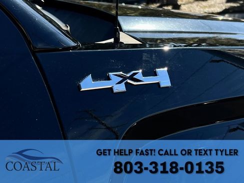 Used 2017 GMC Sierra 1500 SLE image 28