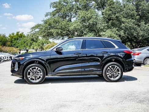 New 2025 Audi Q5 Premium image 8