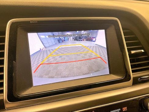 Used 2018 Hyundai Sonata SE image 18