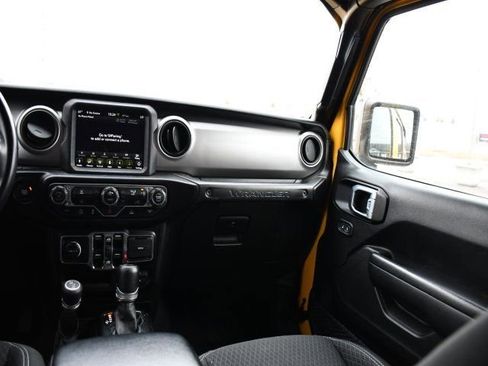 Used 2021 Jeep Wrangler Unlimited Sport image 20