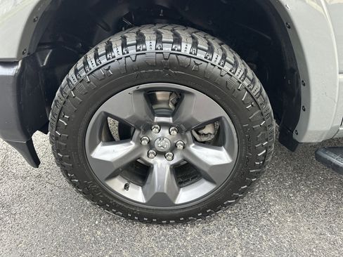 Used 2020 RAM 1500 Big Horn w/ Built-to-serve Edition image 26