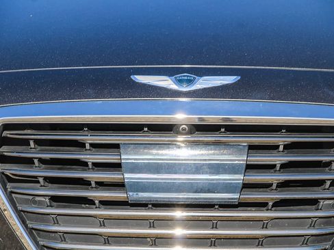 Used 2019 Genesis G90 5.0 Ultimate image 7