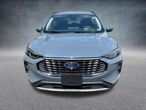 Used 2023 Ford Escape Platinum w/ Premium Technology Package image 37