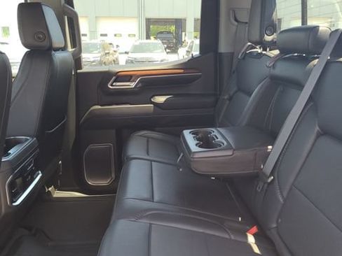 Certified 2023 GMC Sierra 1500 Denali w/ Denali Reserve Package AWD/4WD image 23