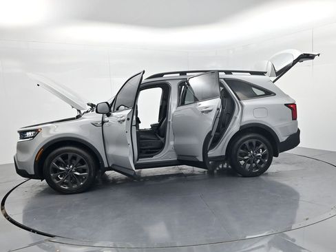 Certified 2023 Kia Sorento X-Line EX AWD/4WD image 58