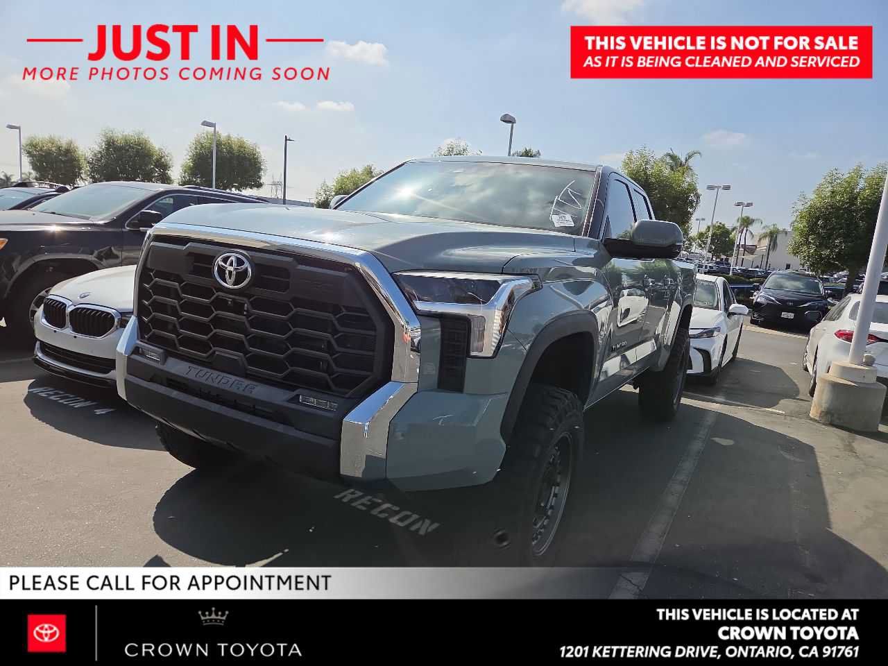 Used 2022 Toyota Tundra SR5 RWD image 1