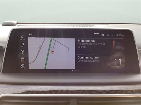 Used 2022 BMW M760i xDrive w/ Luxury Rear Seating Package image 24