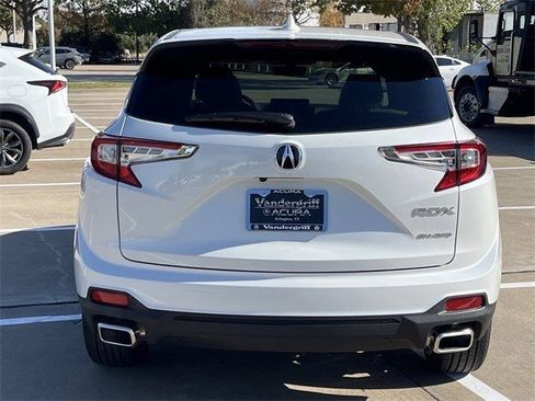 New 2026 Acura RDX SH-AWD image 5
