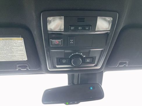 Used 2020 Toyota Tacoma TRD Off-Road AWD/4WD image 26