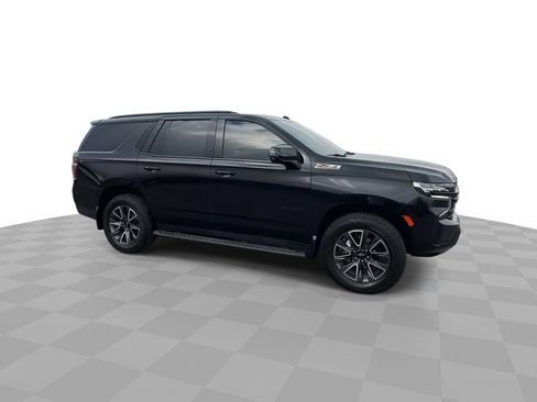 Certified 2023 Chevrolet Tahoe Z71 w/ Luxury Package AWD/4WD image 3