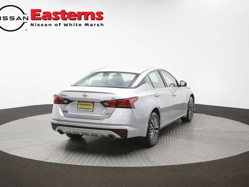 Used 2023 Nissan Altima 2.5 SV w/ SV Premium Package AWD/4WD image 39