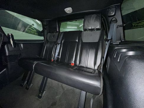 Used 2015 Lincoln Navigator 4WD image 28