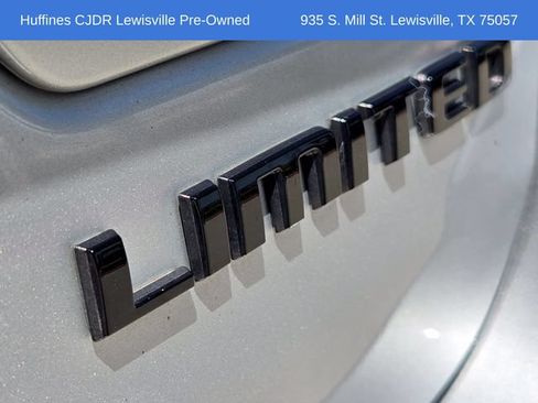 Used 2024 Jeep Grand Cherokee Limited w/ Black Appearance Package RWD image 13