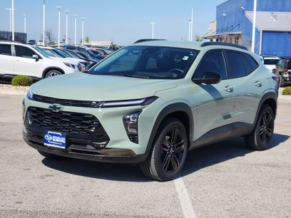 Used 2025 Chevrolet Trax ACTIV w/ Driver Confidence Package