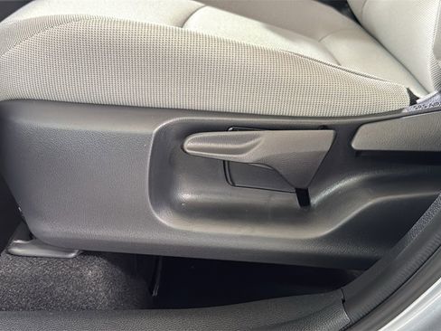 New 2026 Toyota Corolla Cross L image 14