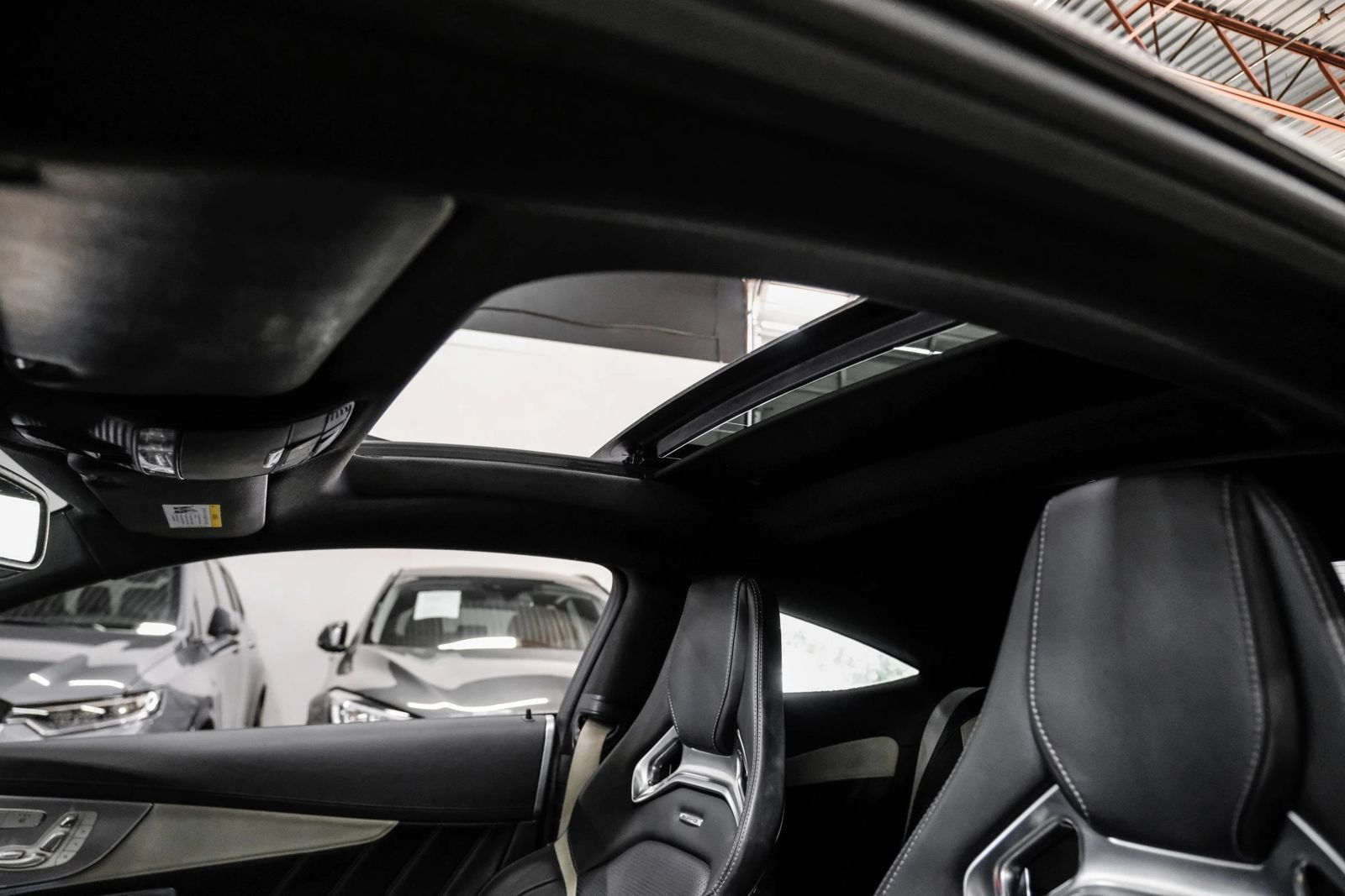 Used 2017 Mercedes-Benz C 63 AMG S image 4