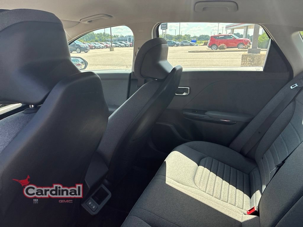 Used 2025 Kia K4 EX FWD image 14