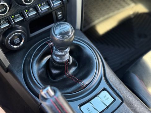 Used 2013 Subaru BRZ Limited image 13