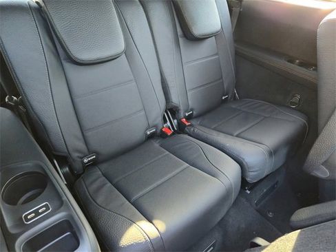 New 2025 Mercedes-Benz GLS 450 4MATIC image 13