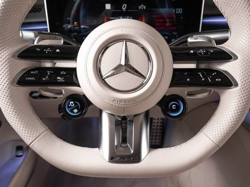 Used 2024 Mercedes-Benz S 63 AMG S image 39