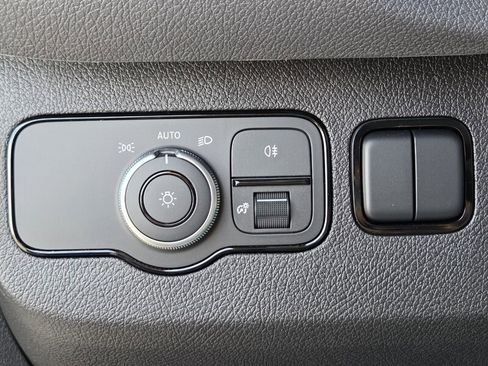 New 2025 Mercedes-Benz Sprinter 2500 image 23