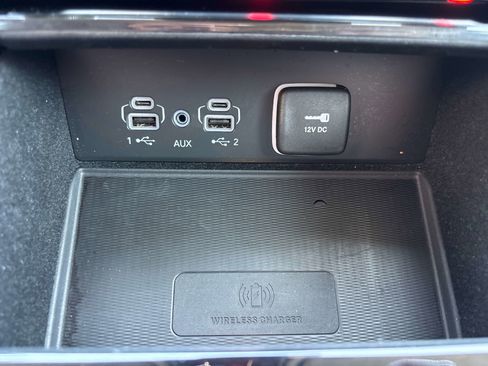 Used 2022 Jeep Grand Cherokee L Overland w/ Luxury Tech Group IV AWD/4WD image 28