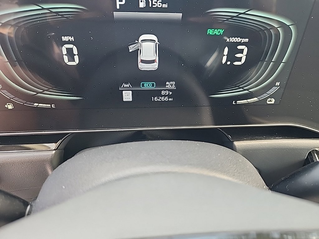 Used 2024 Kia Niro EX Touring FWD image 5