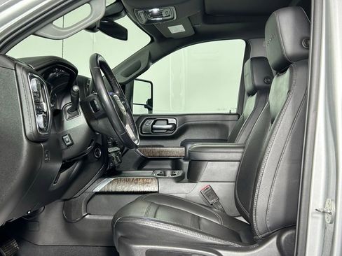 Used 2021 GMC Sierra 3500 Denali image 31