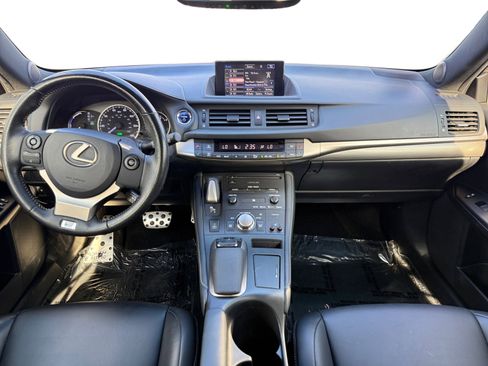 Used 2016 Lexus CT 200h 5dr Hybrid w/ Navigation Package image 9