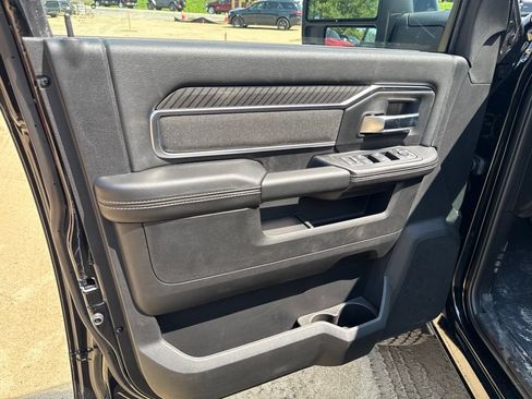 New 2026 RAM 2500 Big Horn AWD/4WD image 17