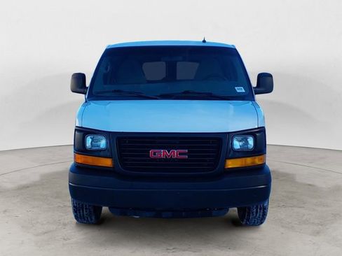 Used 2015 GMC Savana 3500 LS image 8