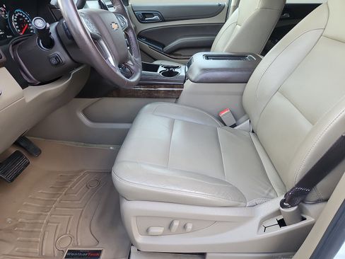 Used 2017 Chevrolet Tahoe LT image 37