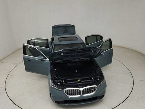 Used 2026 BMW i5 eDrive40 AWD/4WD image 30