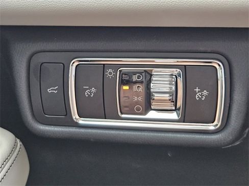 New 2026 Lincoln Aviator Premiere image 21