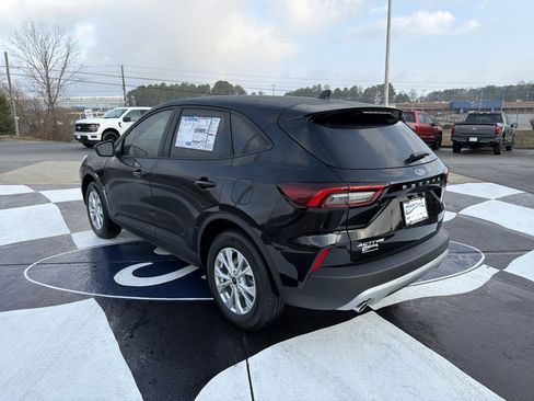 New 2026 Ford Escape Active image 5