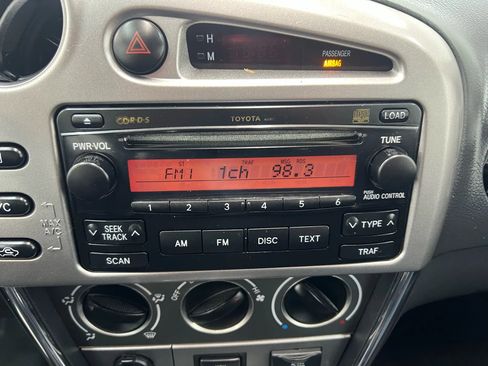 Used 2007 Toyota Matrix XR image 21