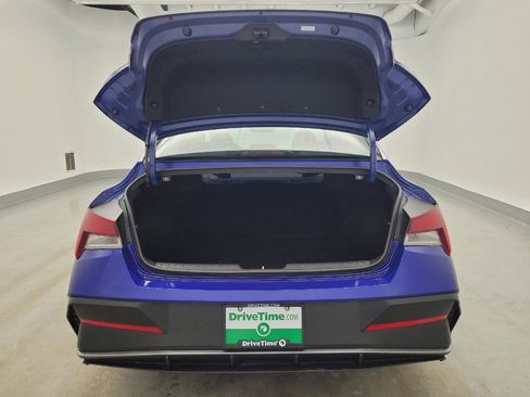 Used 2024 Hyundai Elantra SEL image 29