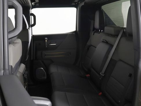 Used 2025 GMC Hummer EV 2X w/ Extreme Off-Road Package AWD/4WD image 37